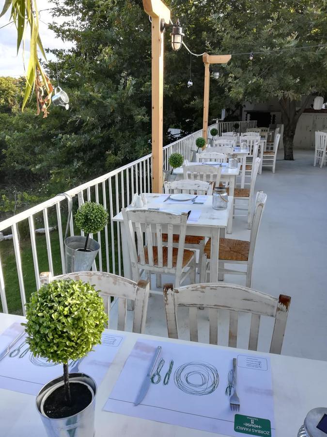 Zorbas Family House Hotel Troulos Ngoại thất bức ảnh