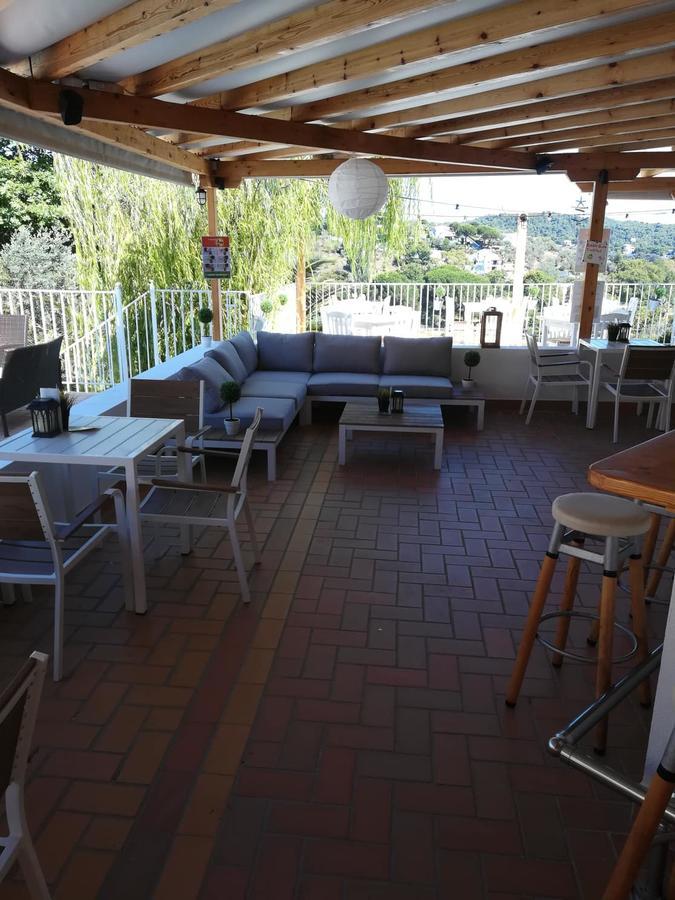 Zorbas Family House Hotel Troulos Ngoại thất bức ảnh