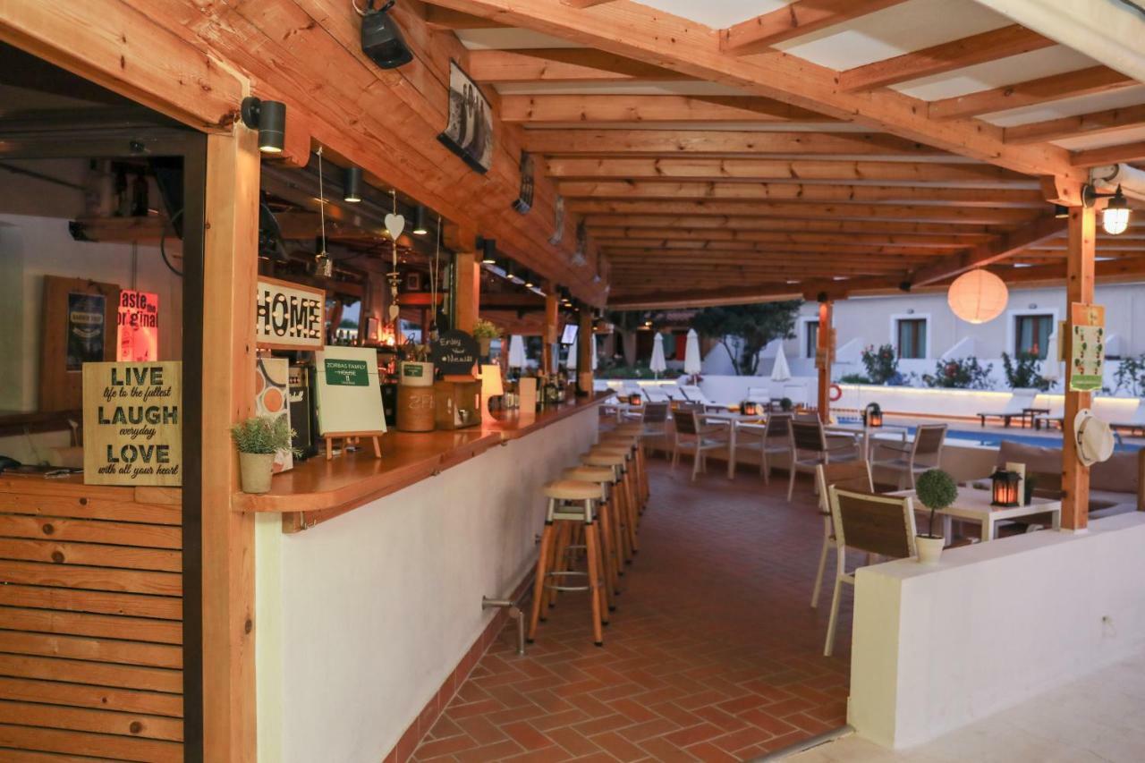 Zorbas Family House Hotel Troulos Ngoại thất bức ảnh