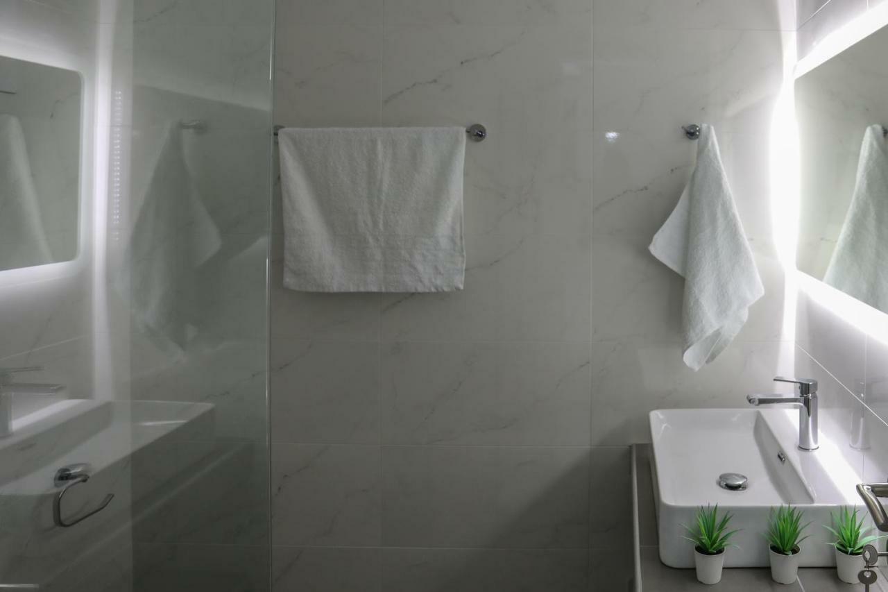 Zorbas Family House Hotel Troulos Ngoại thất bức ảnh