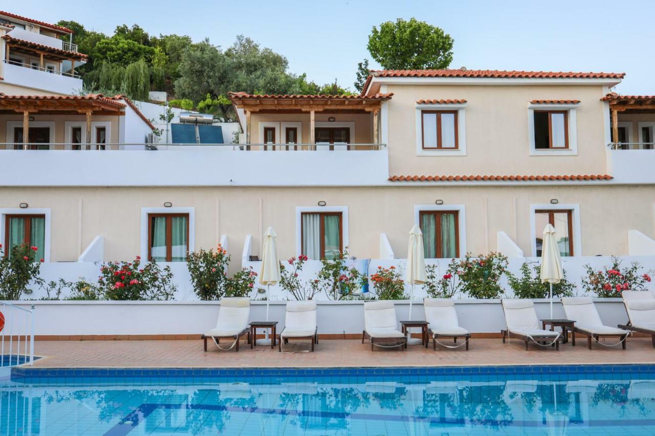 Zorbas Family House Hotel Troulos Ngoại thất bức ảnh